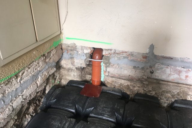 Řešení hydroizolace a odstranění vlhkosti zdiva historického objektu.