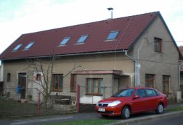 Tuněchody, odvlhčení zdiva rodinného domu neinvazivní metodou bezdrátové elektroosmózy.
