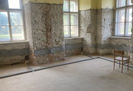 Řešení hydroizolace a odstranění vlhkosti zdiva historického objektu.