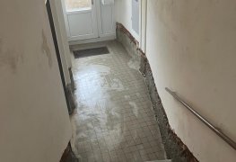 Proč nová fasáda bytového domu vyžaduje suché základy aneb jak pomohla tlaková dvouřadá injektáž. – reference 4
